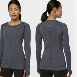 EC Lululemon Swiftly Navy/White Stripe Top